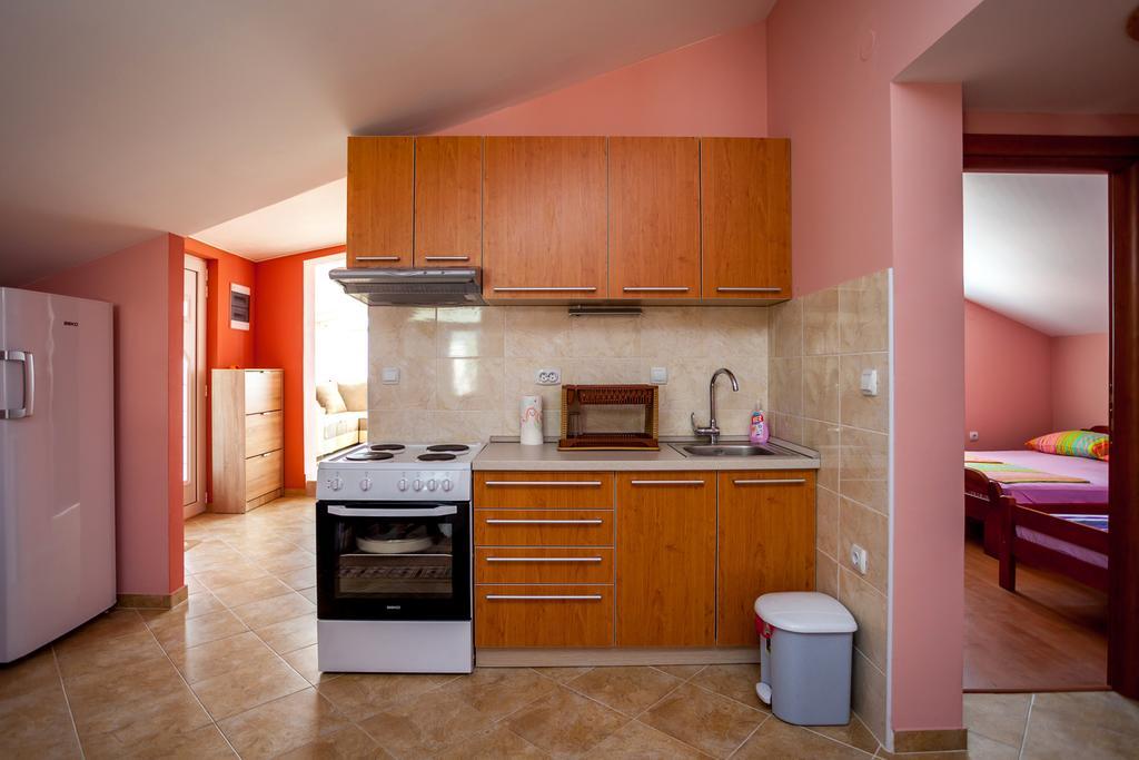 Apartment Kandic Тиват Стая снимка